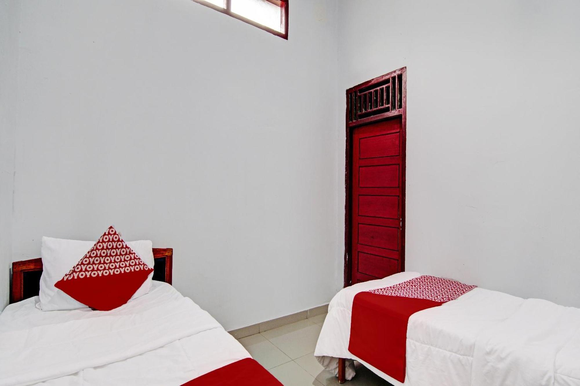 Oyo 92330 Hotel Rindu Sempadan Near Taman Wisata Rindu Sempadan Pekanbaru Exterior photo